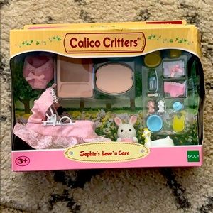 Calico Critters Sophie’s love N Care Nursery NIB
